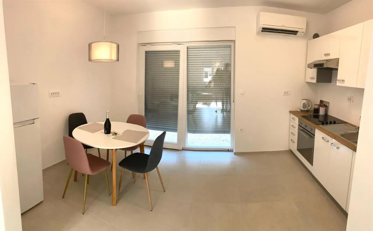 Apartments A Pula